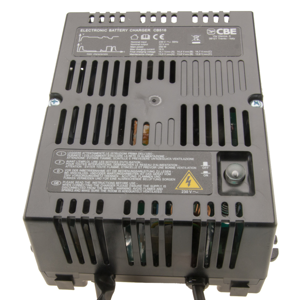 BBAtechniek - 12V 16A 250W CBE acculader CB516-3 (1x)