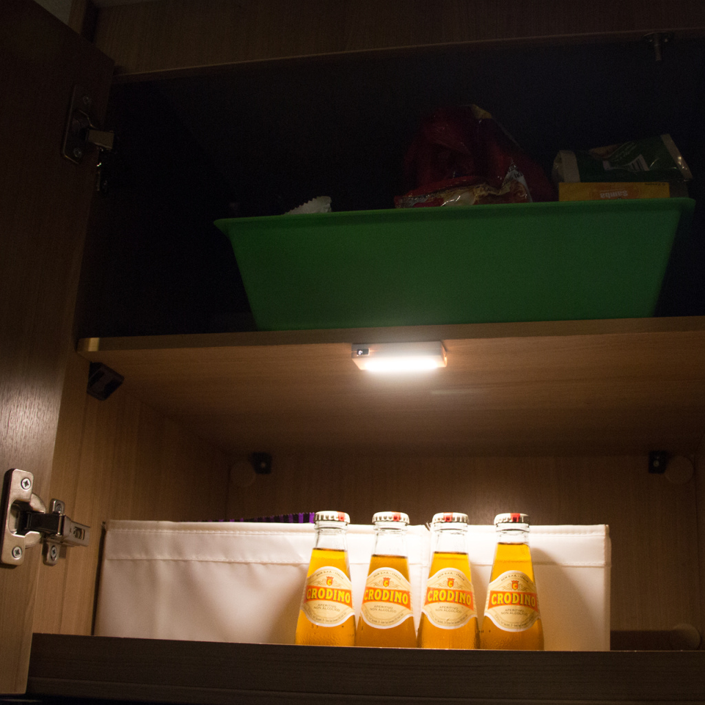 BBAtechniek - Foggia hangkast - lade USB LED lamp (1x)