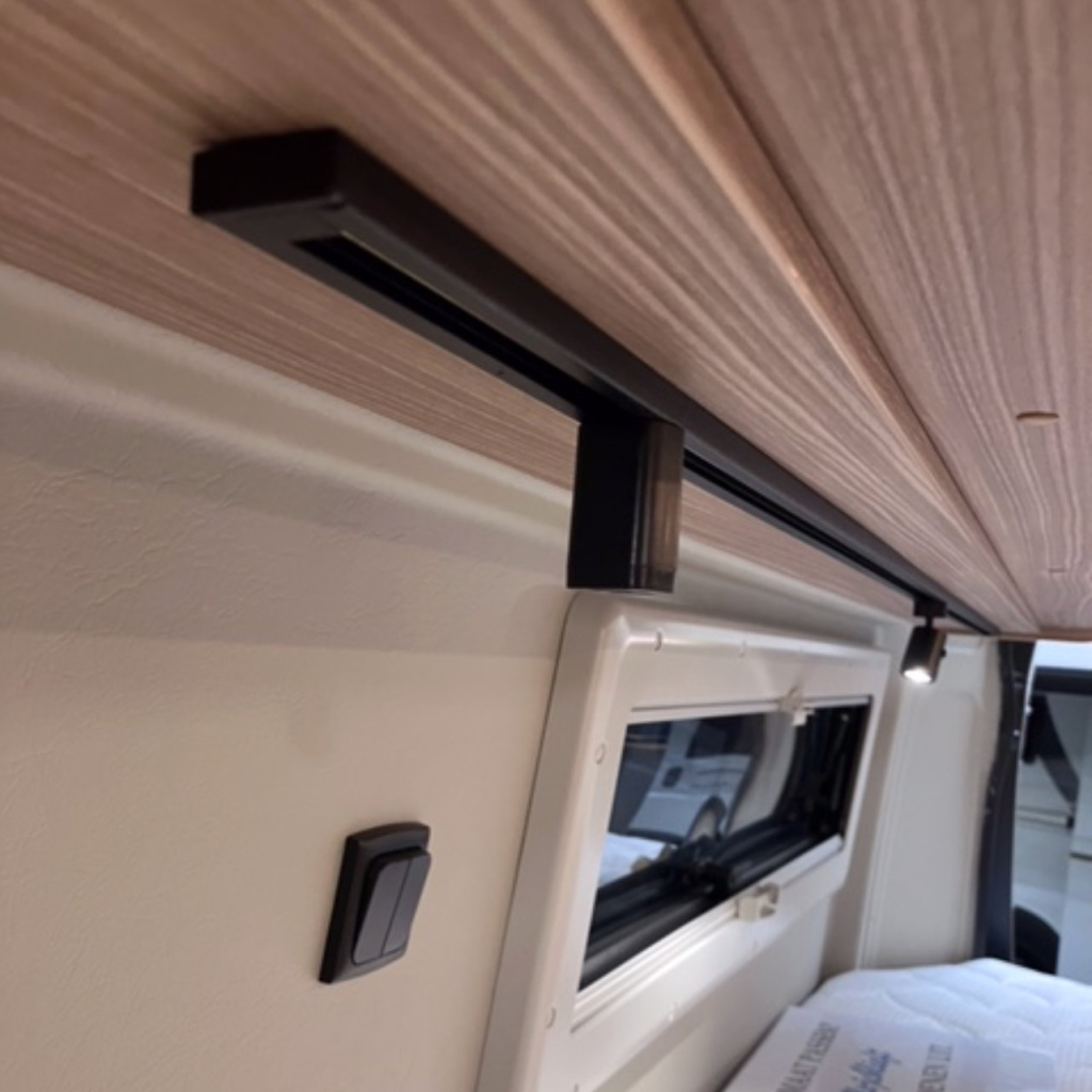 BBAtechniek - Lanciano USB-C PD QC zwart (1x)