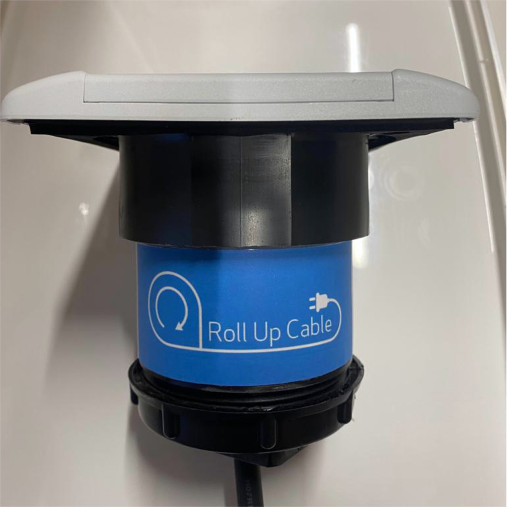 BBAtechniek - ROLL-UP-CABLE 2.0 20m wit Fiat Bianco 210 MKII(1x)