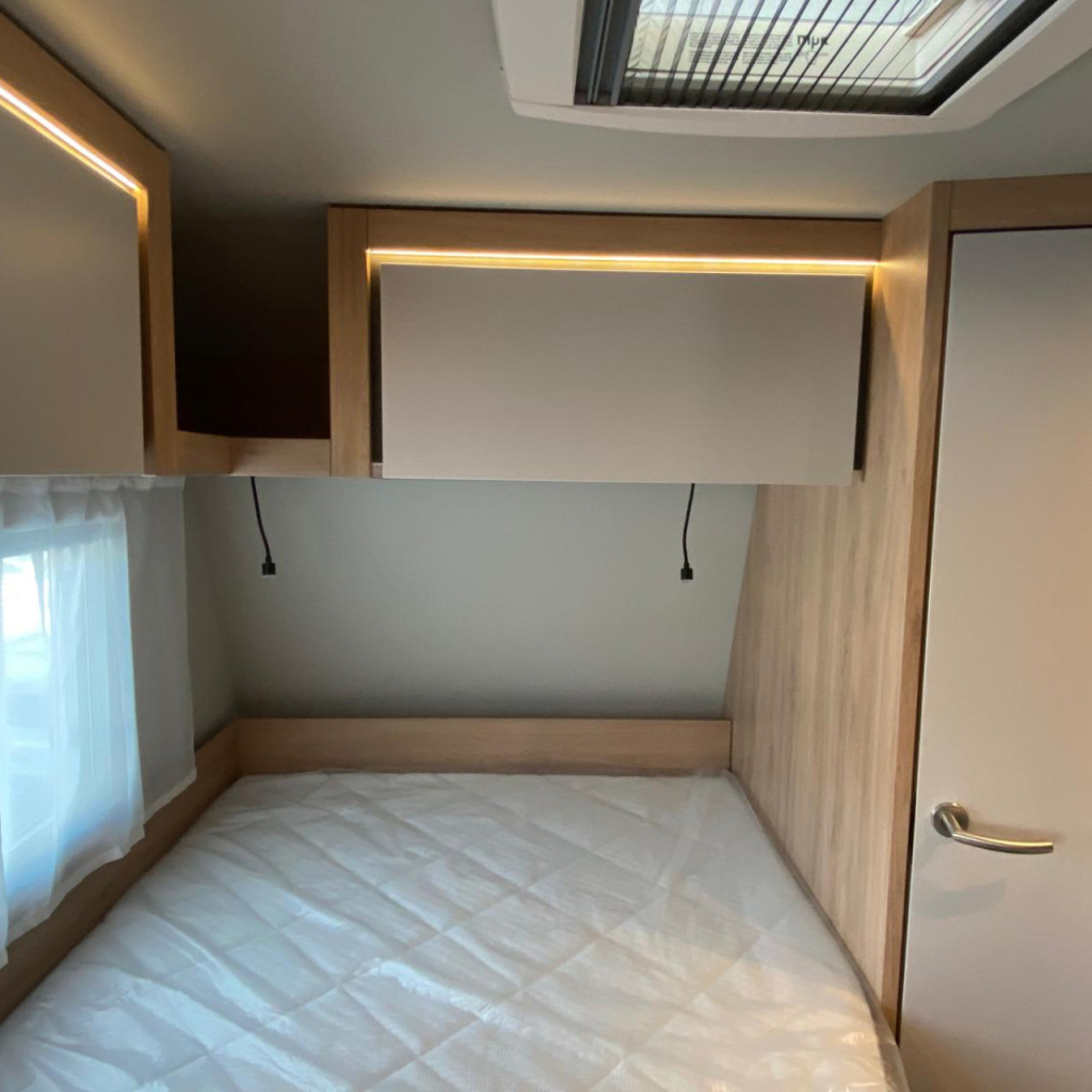 BBAtechniek - Black Swan LED 12V 2W USB 3A 148lm 4000K (1x)