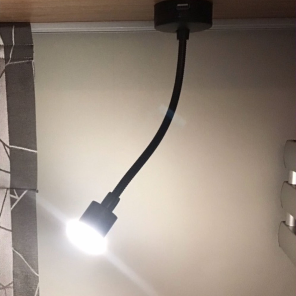 BBAtechniek - Black swan LED 12V 2W USB 3A 148lm 4000K (1x)