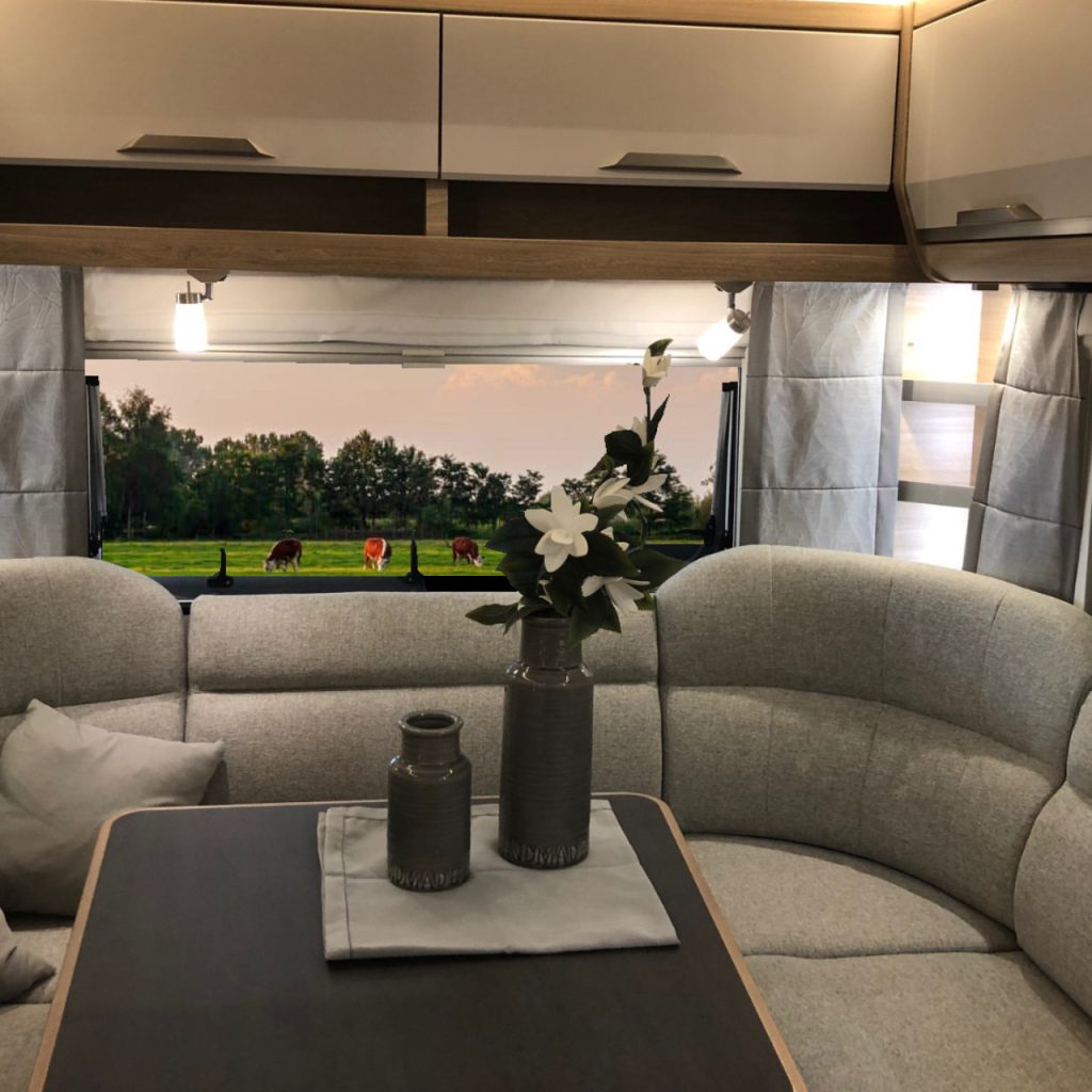 BBAtechniek - Dometic LED rail spot 12V met schakelaar (1x)