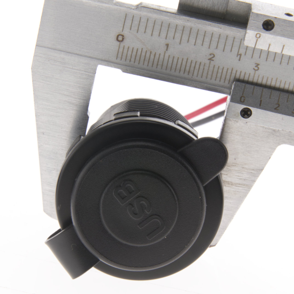 BBAtechniek - USB C-1x & A-1x 5V 2.1A inbouw met afdekkap (1x)