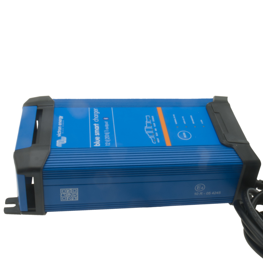 BBAtechniek - Victron Blue Smart IP22 acculader 12/20 (1) (1x)